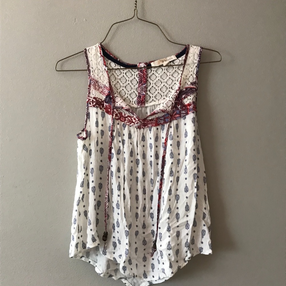 Tank‎ top